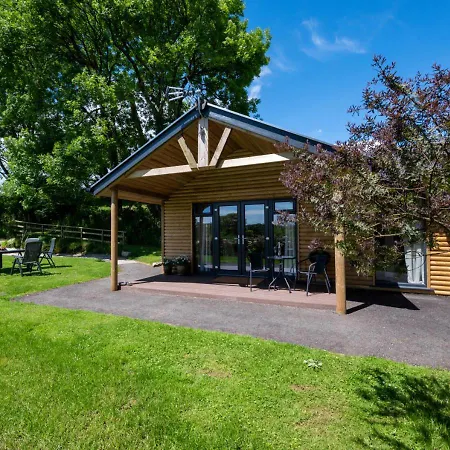 Polsue Gardens Holiday home *